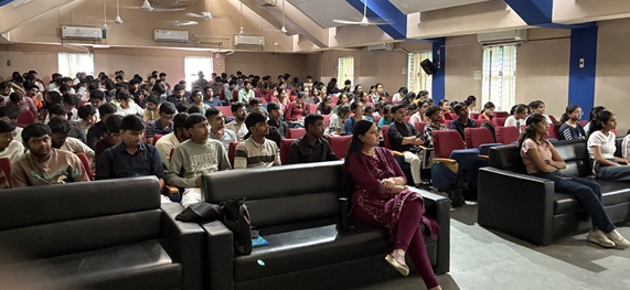 EXPERT SESSION ON CYBERSECURITY IN THE WORKPLACE